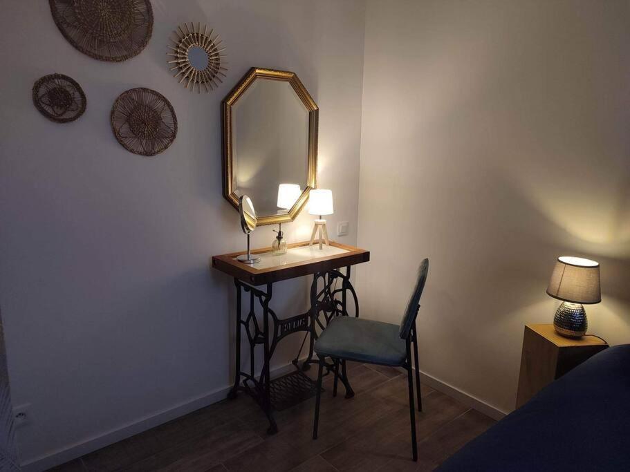 Appartement Cosy Au Pied Des Halles,Le Rossini Narbona Esterno foto