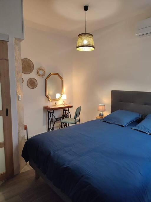 Appartement Cosy Au Pied Des Halles,Le Rossini Narbona Esterno foto