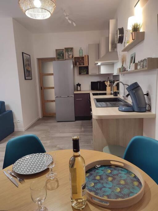 Appartement Cosy Au Pied Des Halles,Le Rossini Narbona Esterno foto