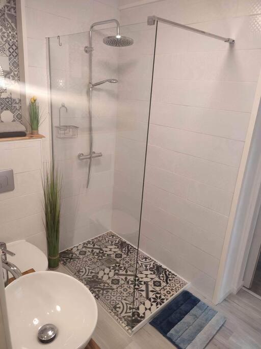 Appartement Cosy Au Pied Des Halles,Le Rossini Narbona Esterno foto